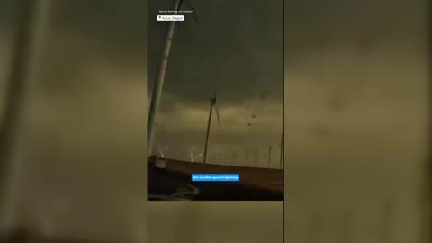 Upward Lightning EXPLAINED