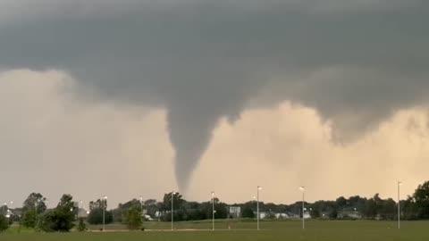 Tornado Rips Through Central Illinois