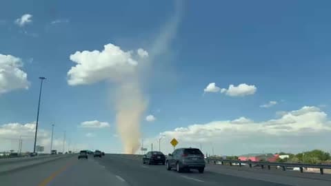 Colossal Dust Devil in El Paso
